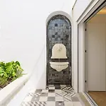 New! Stylish Portuguese Soul Retreat In Belem 4p Lägenhet *