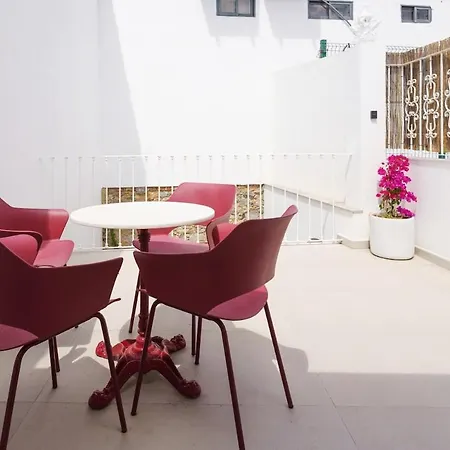 New! Stylish Portuguese Soul Retreat In Belem 4p *