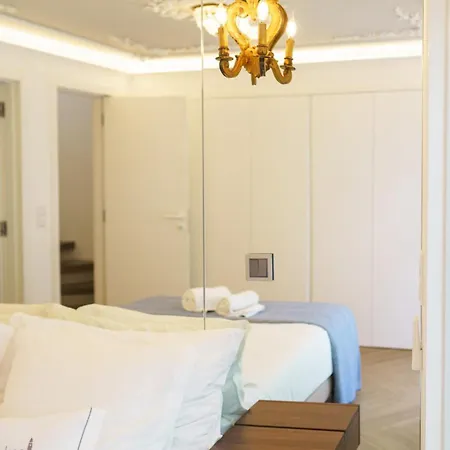 New! Stylish Portuguese Soul Retreat In Belem 4p アパート *
