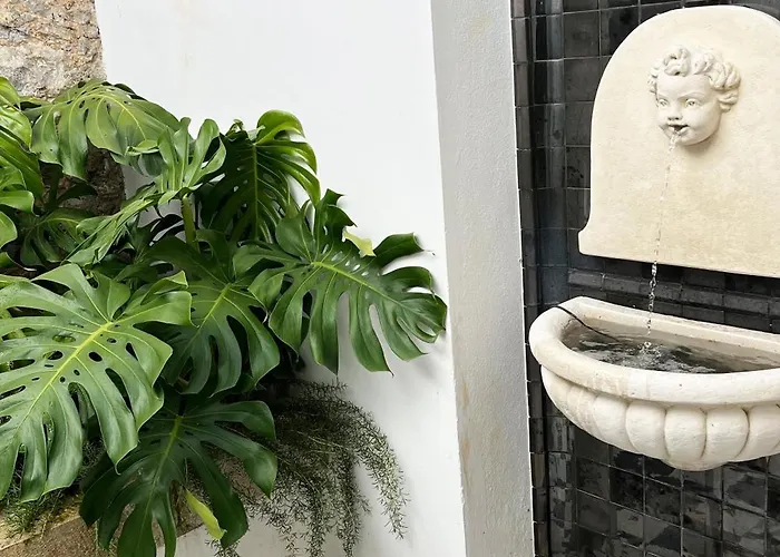 New! Stylish Portuguese Soul Retreat In Belem 4p 리스본