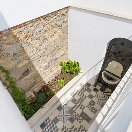 New! Stylish Portuguese Soul Retreat In Belém 4p *